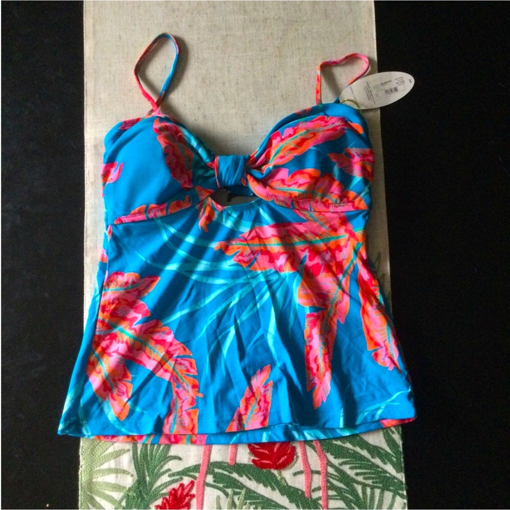 🆕 Tropical Floral Print Tankini Top 🌺🐬🌸🏝